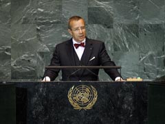 Toomas Hendrik Ilves.