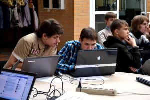 150430_studenti_it.jpg 150430_studenti_it.jpg