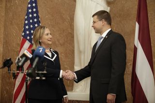 Hillary Clinton and Valdis Dombrovskis. Riga, 28.06.2012. Photo: flickr.com