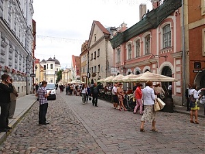 190606_tallinn_tourist.jpg