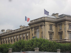 090302_french_government.jpg