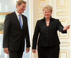 Guido Westerwelle and Dalia Grybauskaite. Vilnius, 2.11.2010.