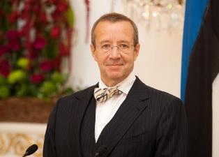 Toomas Hendrik Ilves.