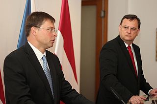 Valdis Dombrovskis and Petr Necas. Prague, 25.07.2012. Photo: flickr.com