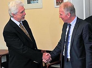 Eriks Kalnins and Villy Sovndal. Riga, 27.08.2012. Photo: saeima.lv