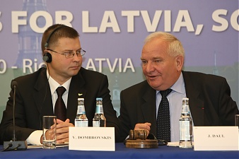 Valdis Dombrovskis and Joseph Daul.