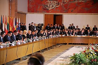 At ASEM Summit in Belgrade. Photo: flickr.com