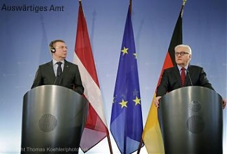 Edgars Rinkevics and Frank-Walter Steinmeier. Berlin, 26.01.2015. Photo: flickr.com Edgars Rinkevics and Frank-Walter Steinmeier. Berlin, 26.01.2015. Photo: flickr.com