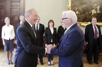 Andris Berzins and Frank-Walter Steinmeier. Riga, 17.04.2015. Photo: president.lv
