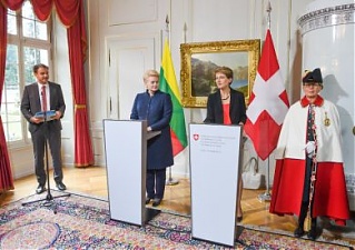 Dalia Grybauskaite and Simonetta Sommaruga. Bern, 6.10.2015. Photo: lrp.lt