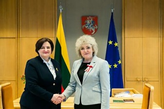 Loreta Grauziniene and Maria Koc. Vilnius, 2.05.2016. Photo: lrs.lt