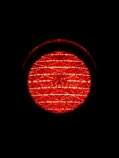 201204_red_light.jpg