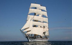 19th century brig "Tre Kronor" arrives at Riga Port