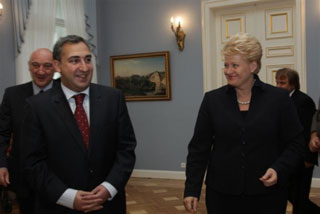 Nikoloz Gilauri and Dalia Grybauskaitė. Vilnius, 2.09.2010.