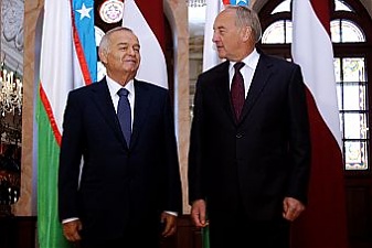 Islam Karimov and Andris Berzins. Riga, 17.10.2013. Photo: president.lv