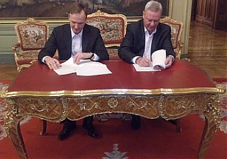 Andrejs Pildegovics and Vladimir Titov. Moscow, 15.12.2014. Photo: flickr.com Andrejs Pildegovics and Vladimir Titov. Moscow, 15.12.2014. Photo: flickr.com