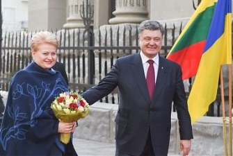 Dalia Grybauskaite and Petro Poroshenko. Kiev, 22.03.2015. Photo: lrp.lt Dalia Grybauskaite and Petro Poroshenko. Kiev, 22.03.2015. Photo: lrp.lt