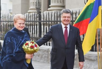 Dalia Grybauskaite and Petro Poroshenko. Kiev, 22.03.2015. Photo: lrp.lt