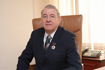 davis.jpg