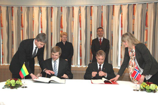 Lithuania and Norway signed memorandums of understanding. Oslo, 5.04.2011. Photo: president.lt