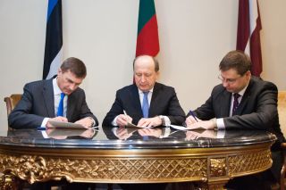 Andrus Ansip, Andrius Kubilius and Valdis Dombrovskis. Prienaj, 8.03.2012. Photo: lrv.lt 