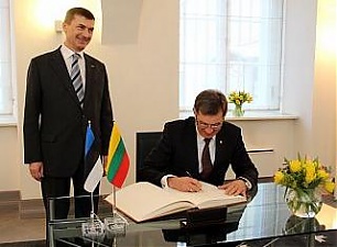 Andrus Ansip and Algirdas Butkevicius. Tallinn, 24.01.2013. Photo: valitsus.ee