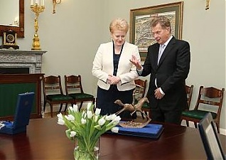 Dalia Grybauskaite and Sauli Niinisto. Vilnius, 14.05.2013. Photo: lrp.lt