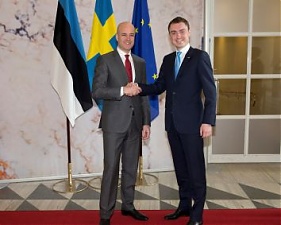 Fredrik Reinfeldt and Taavi Rõivas. Photo: valitsus.ee