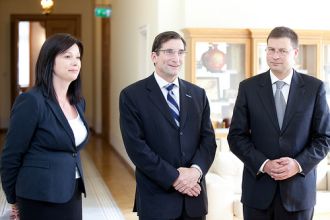 Robert Greifeld and Valdis Dombrovskis. Riga, 27.06.2012. Photo: flickr.com