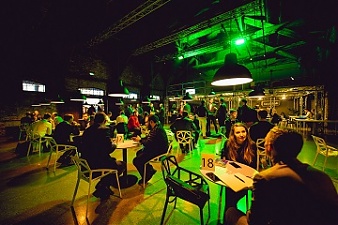 201001_tehchill.jpg 201001_tehchill.jpg