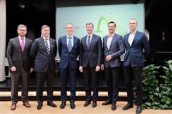 AML Bridge launch. From the left- K. Kessler, chair of the management board of the Estonian FSA, CEO of SEB Estonia A. Parik, CEO of Luminor E. Raasuke, CEO of LHV E. Kilu, Salv founder T. Tamkivi, CEO of Swedbank Estonia O.Lepp. Author Hannes Virkus