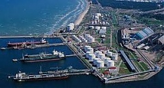 Lukashenko orders Belarusian government to arrange for oil deliveries via Baltic ports Lukashenko orders Belarusian government to arrange for oil deliveries via Baltic ports