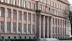 Latvian government fails to reassure teachers' union about possibility of pay rise Latvian government fails to reassure teachers' union about possibility of pay rise