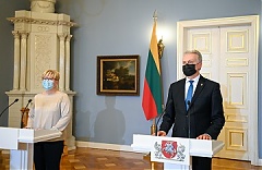 Lithuanian president approves makeup of Simonyte Cabinet