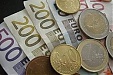 Estonians agree to work in another county for 300 euros more a month Estonians agree to work in another county for 300 euros more a month