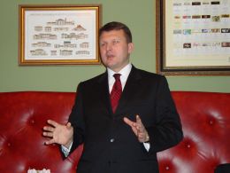 120405_slesers.JPG