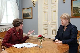 Anne Elizabeth Derse and Dalia Grybauskaite. Vilnius, 6.09.2012. Photo: president.lt