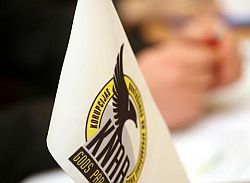 121022_knab.jpg 121022_knab.jpg