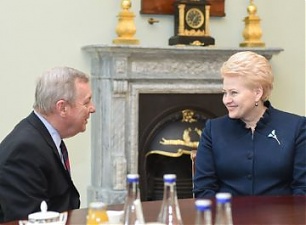 Richard Durbin and Dalia Grybauskaite. Vilnius, 26.05.2015. Photo: lrp.lt