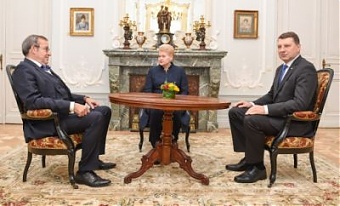 Toomas Hendrik Ilves, Dalia Grybauskaite and Raimonds Vejonis in Palanga. Photo: president.ee