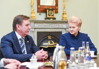 Maris Kucinskis and Dalia Grybauskaite. Vilnius, 3.03.2016. Photo: lrp.lt