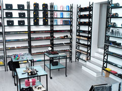 0811120_make_up_store.jpg