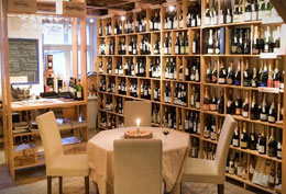 100824_Negossiant_vinoteka.jpg