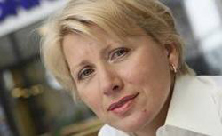Ieva Plaude-Relingere.
