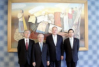 Andris Berzins at the meeting with the EU-Japan Fest Japan Committee's Chairman and Chairman of Sumitomo Mitsui Financial Group. Riga, 14.07.2014. Photo: president.lv
