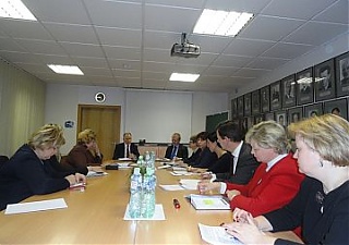At the meeting of  Vytenis Povilas Andriukaitis and Rimante Salaseviciute. Photo: sam.lt