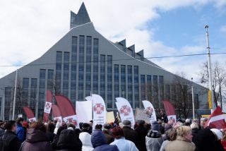 150420_mediki_prot_lnb.jpg 150420_mediki_prot_lnb.jpg