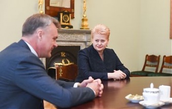 Robertas Dargis and Dalia Grybauskaite. Vilnius, 7.05.2015. Photo: lrp.lt