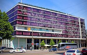 130605_Nordi_Hotel_tall.jpg