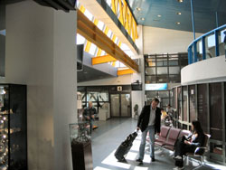 090727_vilnius_airport_in.jpg